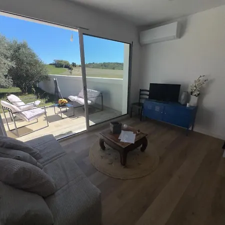 Appartement Prive Au Calme Avec Terrasse Et Parking *